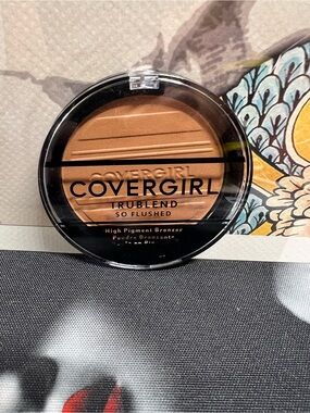 NEW Covergirl Trublend So Flushed Bronzer